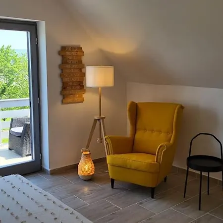 펜션 Sol Antemuralis Vendeghaz Zalahaláp