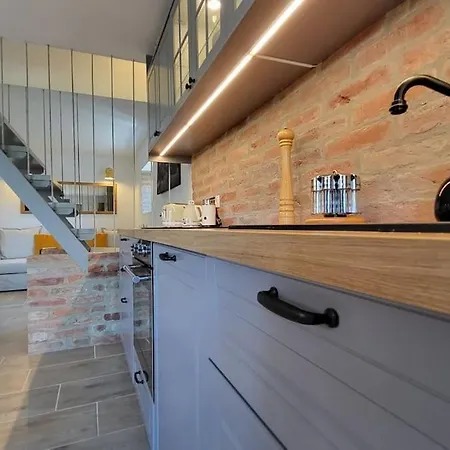 펜션 Sol Antemuralis Vendeghaz *