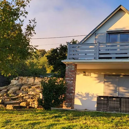 펜션 Sol Antemuralis Vendeghaz